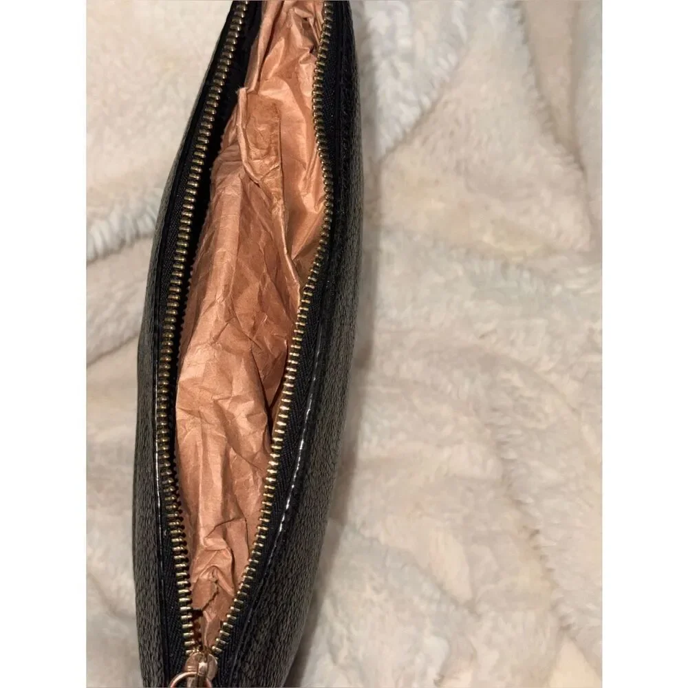 Kate Spade Black Pebbled Leather Newbury Lane Cammie Tassel Crossbody Clutch Bag